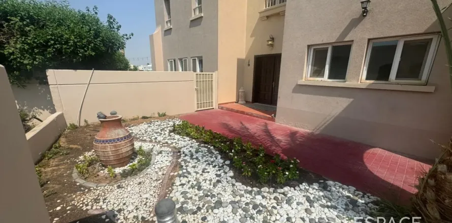 Villa in The Springs, Dubai 3 bedrooms, 270 sq.m. № 62143