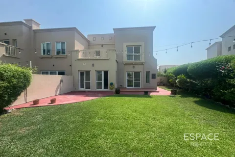 Villa in The Springs, Dubai 3 bedrooms, 270 sq.m. № 62143 - photo 3