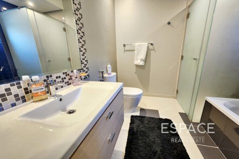 Villa in DAMAC Hills (Akoya by DAMAC), Dubai 3 bedrooms, 192 sq.m. № 62148 - photo 17