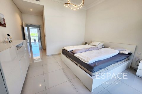 Villa in DAMAC Hills (Akoya by DAMAC), Dubai 3 bedrooms, 192 sq.m. № 62148 - photo 15