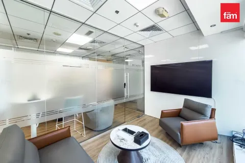 Bureau à Business Bay, Dubai, 104.8 m², № 119213 - photo 7