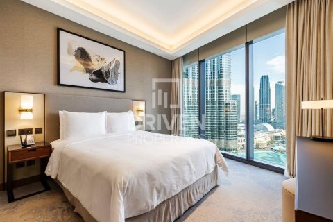 Apartamento en The Address Residences Dubai Opera, Downtown Dubai (Downtown Burj Dubai), Dubai, 3 dormitorios, 146.32 m², № 128936 - foto 7