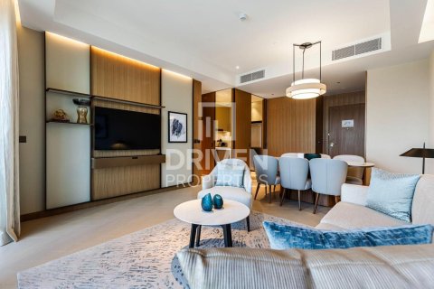 Apartamento en The Address Residences Dubai Opera, Downtown Dubai (Downtown Burj Dubai), Dubai, 3 dormitorios, 146.32 m², № 128936 - foto 3