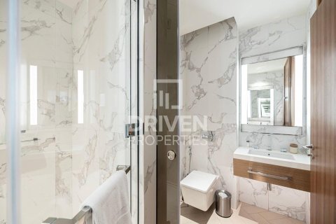 Apartment in The Address Residences Dubai Opera, Downtown Dubai (Downtown Burj Dubai), Dubai 2 bedrooms, 116.59 sq.m. № 128937 - photo 10