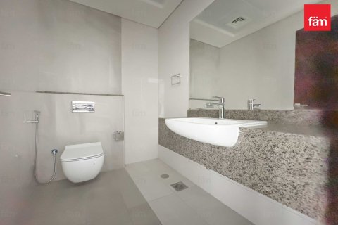 Apartment in Al Satwa, Dubai 1 bedroom, 65.2 sq.m. № 18507 - photo 2