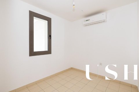 Townhouse in Town Square, Dubai 3 bedrooms, 189 sq.m. № 39645 - photo 9
