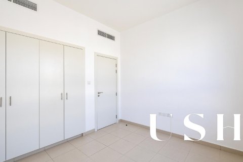 Townhouse in Town Square, Dubai 3 bedrooms, 189 sq.m. № 39645 - photo 14