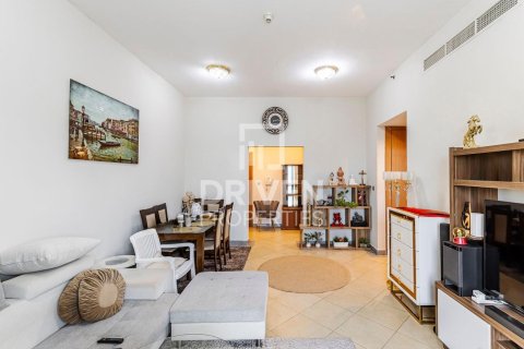 Apartment in Barsha Heights (Tecom), Dubai 2 bedrooms, 121 sq.m. № 19664 - photo 9