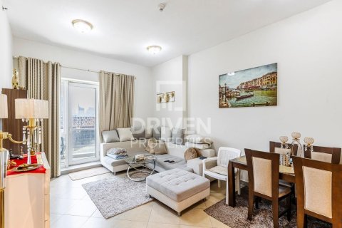 Apartment in Barsha Heights (Tecom), Dubai 2 bedrooms, 121 sq.m. № 19664 - photo 2