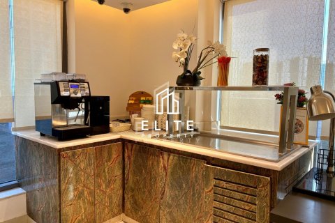 Commercial property in Jumeirah Village Circle, Dubai 550 sq.m. № 38940 - photo 11