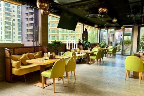 Commercial property in Jumeirah Village Circle, Dubai 550 sq.m. № 38940 - photo 6
