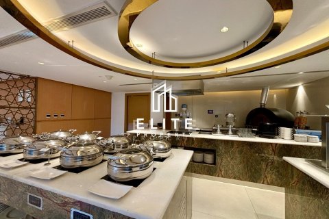 Commercial property in Jumeirah Village Circle, Dubai 550 sq.m. № 38940 - photo 14