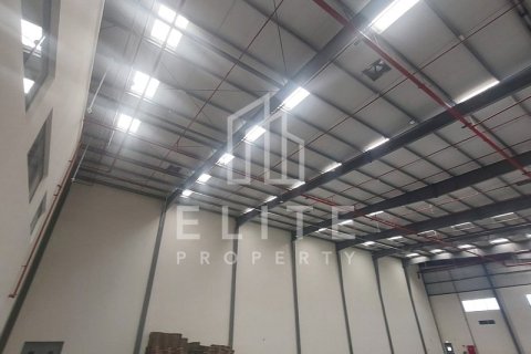 Warehouse in Dubai Investment Park, Dubai 2034 sq.m. № 38947 - photo 9