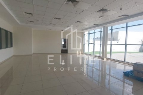 Warehouse in Dubai Investment Park, Dubai 2034 sq.m. № 38947 - photo 10