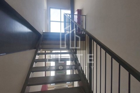 Warehouse in Dubai Investment Park, Dubai 2034 sq.m. № 38947 - photo 12