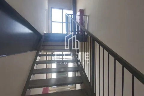 Almacén en Dubai Investment Park, Dubai, 2034 m², № 38947 - foto 13