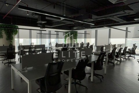 Oficina en Business Bay, Dubai, 551 m², № 38941 - foto 3