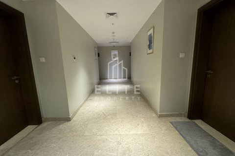 Купить здание в International City, Дубай: 10321м², № 38939 - фото 3