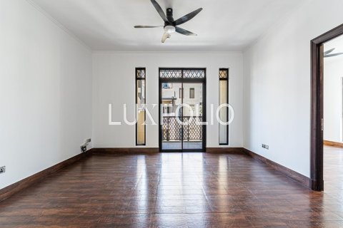 Apartamento en Old Town, Dubai, 2 dormitorios, 120 m², № 46147 - foto 1