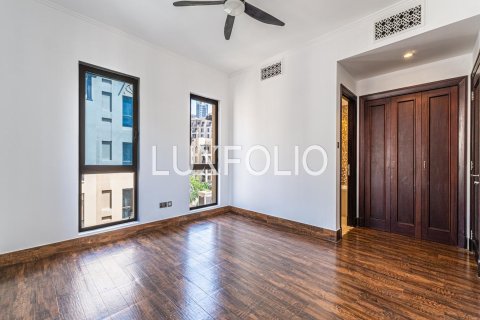 Apartamento en Old Town, Dubai, 2 dormitorios, 120 m², № 46147 - foto 9