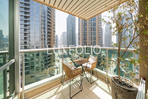 Apartamento en Emaar 6 Towers, Dubai Marina, Dubai, 2 dormitorios, 146 m², № 46146 - foto 1