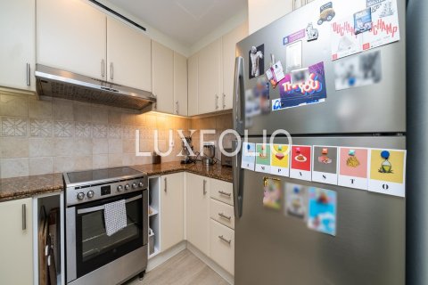 Apartamento en Emaar 6 Towers, Dubai Marina, Dubai, 2 dormitorios, 146 m², № 46146 - foto 9
