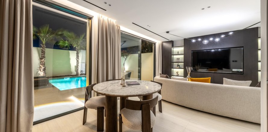 Townhouse in Dubai 3 bedrooms, 157 sq.m. № 133957