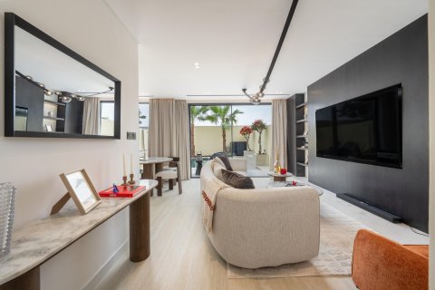 Townhouse in Dubai 3 bedrooms, 157 sq.m. № 133957 - photo 24