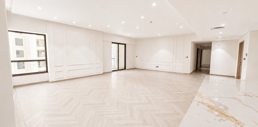 Apartment in Jumeirah Beach Residence, Dubai 4 bedrooms, 252.05 sq.m. № 133958