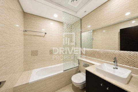 Apartment in Downtown Dubai (Downtown Burj Dubai), Dubai 2 bedrooms, 129.97 sq.m. № 142927 - photo 15