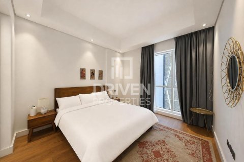 Apartment in Downtown Dubai (Downtown Burj Dubai), Dubai 2 bedrooms, 129.97 sq.m. № 142927 - photo 6