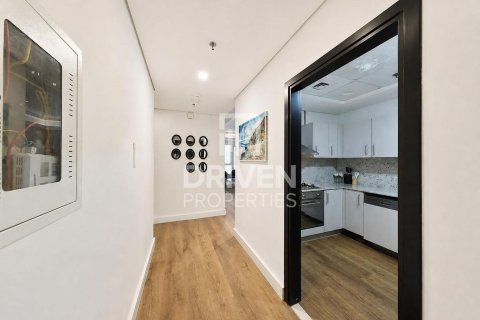 Apartment in Downtown Dubai (Downtown Burj Dubai), Dubai 2 bedrooms, 129.97 sq.m. № 142927 - photo 11