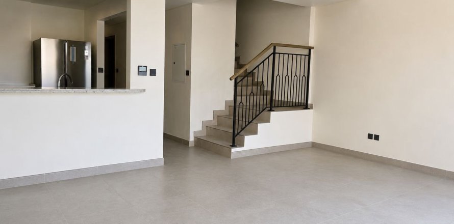 Maison de ville à Dubai, 3 chambres, 144 m², № 109987