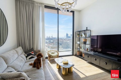 Квартира в Дубае, 2 спальни, 98.1м², № 109985