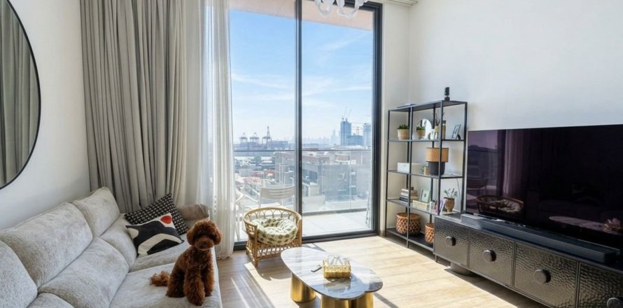 Квартира в Дубае, 2 спальни, 98.1м², № 109985