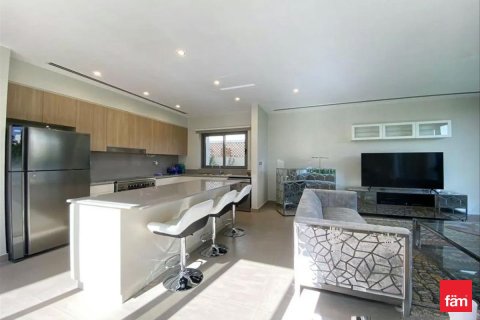 Villa in Dubai Hills Estate, Dubai 4 bedrooms, 349 sq.m. № 72351 - photo 15