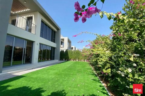 Villa in Dubai Hills Estate, Dubai 4 bedrooms, 349 sq.m. № 72351 - photo 11