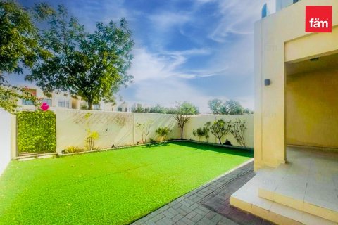 Villa en Reem, Dubai, 3 dormitorios, 219.9 m², № 72340 - foto 6
