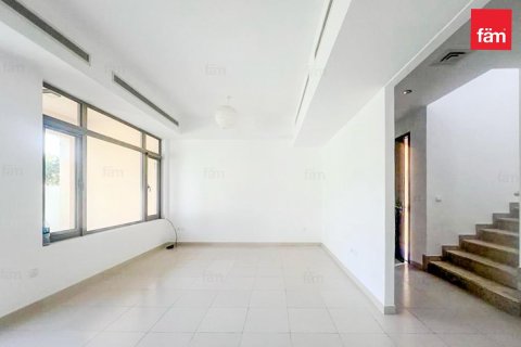 Villa en Reem, Dubai, 3 dormitorios, 219.9 m², № 72340 - foto 1