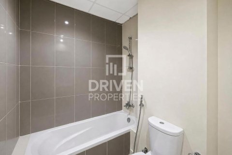 Villa en Dubai, 6 dormitorios, 322 m², № 134324 - foto 13