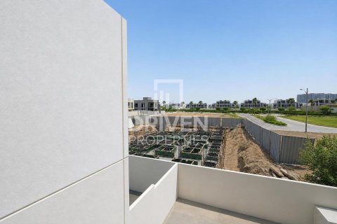 Adosado en Dubai, 5 dormitorios, 174.84 m², № 134322 - foto 6