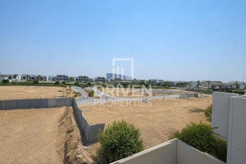 Adosado en Dubai, 5 dormitorios, 174.84 m², № 134322 - foto 4