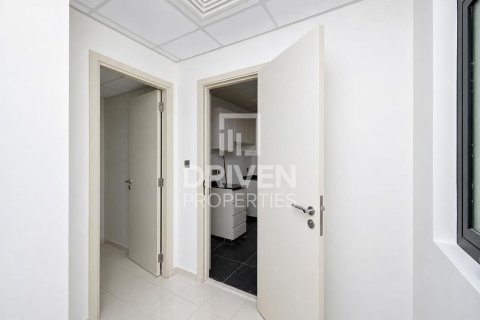 Adosado en Dubai, 5 dormitorios, 174.84 m², № 134322 - foto 15