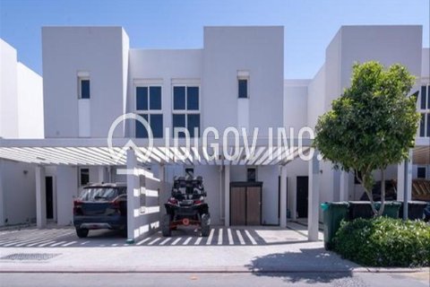 Townhouse in Arabella Townhouses, Mudon, Dubai 3 bedrooms, 160 sq.m. № 38205 - photo 21