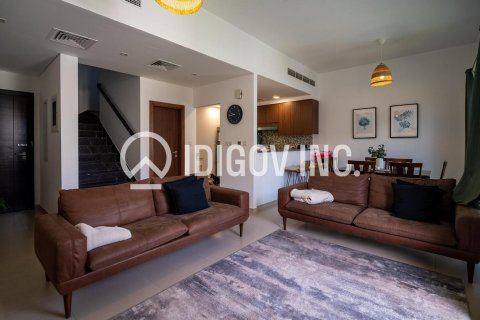 Townhouse in Arabella Townhouses, Mudon, Dubai 3 bedrooms, 160 sq.m. № 38205 - photo 2