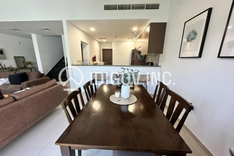 Townhouse in Arabella Townhouses, Mudon, Dubai 3 bedrooms, 160 sq.m. № 38205 - photo 6