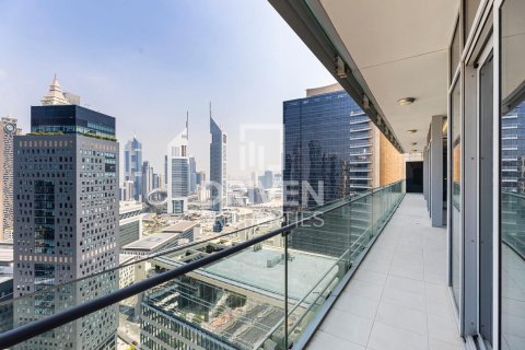 Appartement à DIFC, Dubai, 3 chambres, 197.42 m², № 126239