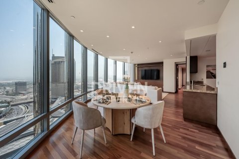 Apartment in Downtown Dubai (Downtown Burj Dubai), Dubai 3 bedrooms, 216.74 sq.m. № 126242 - photo 2