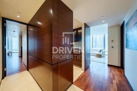 Apartment in Downtown Dubai (Downtown Burj Dubai), Dubai 3 bedrooms, 216.74 sq.m. № 126242 - photo 9