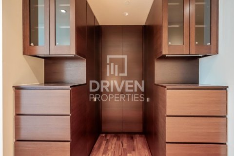 Apartment in Downtown Dubai (Downtown Burj Dubai), Dubai 3 bedrooms, 216.74 sq.m. № 126242 - photo 8